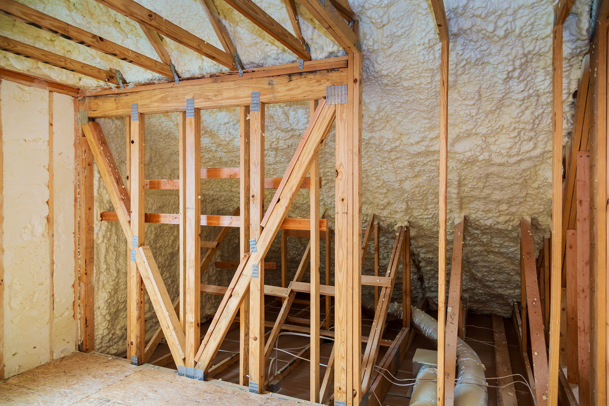 Thermal And Hidro Insulation With Spray Foam At Ho 2022 11 12 11 04 23 Utc